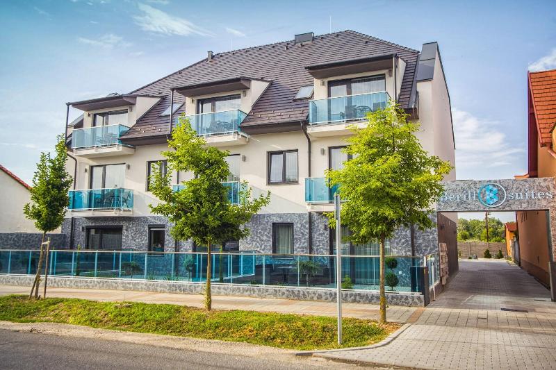 Berill Suites image