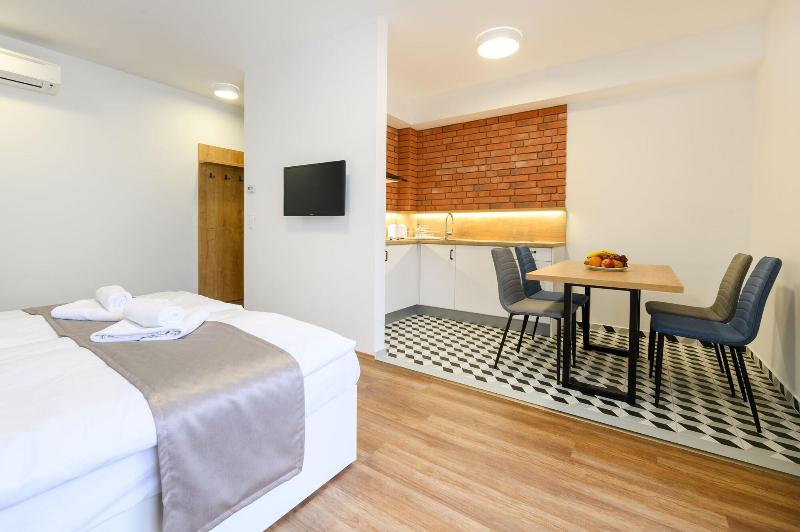 Berill Suites image