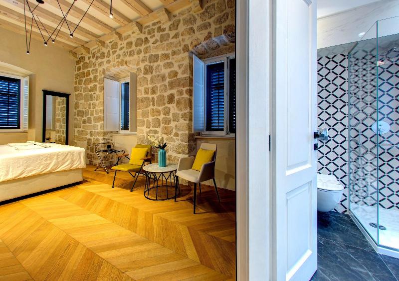 Guesthouse Forty Four image