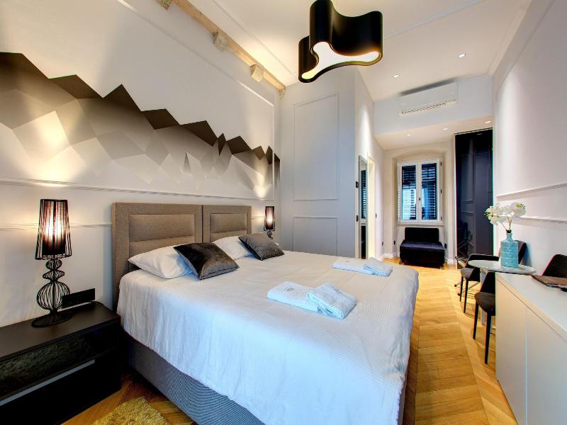 Guesthouse Forty Four image