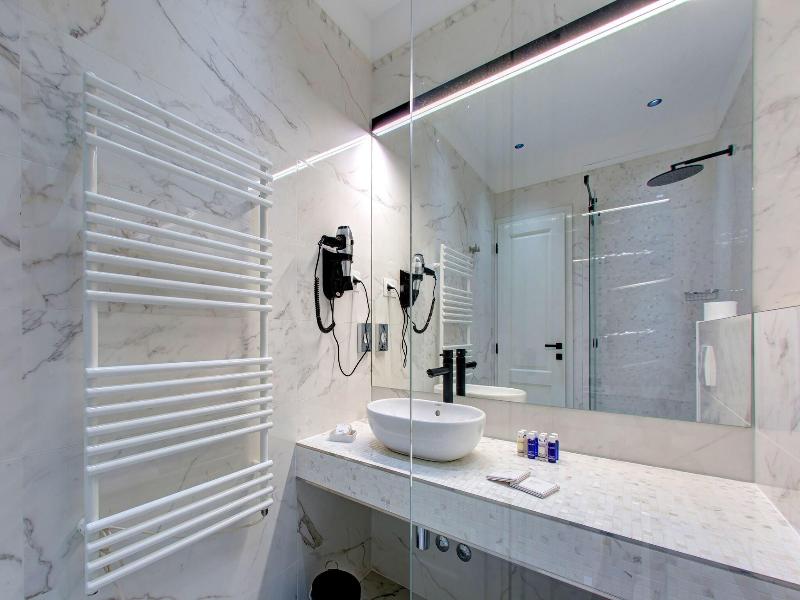 Guesthouse Forty Four image