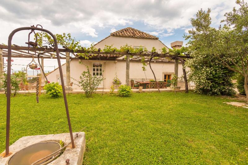 Villa Anica image