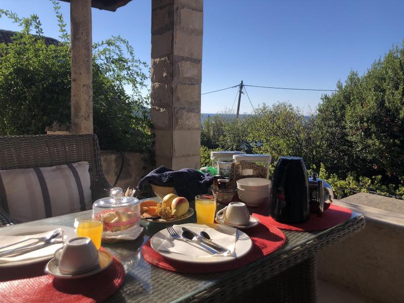 Villa Anica image