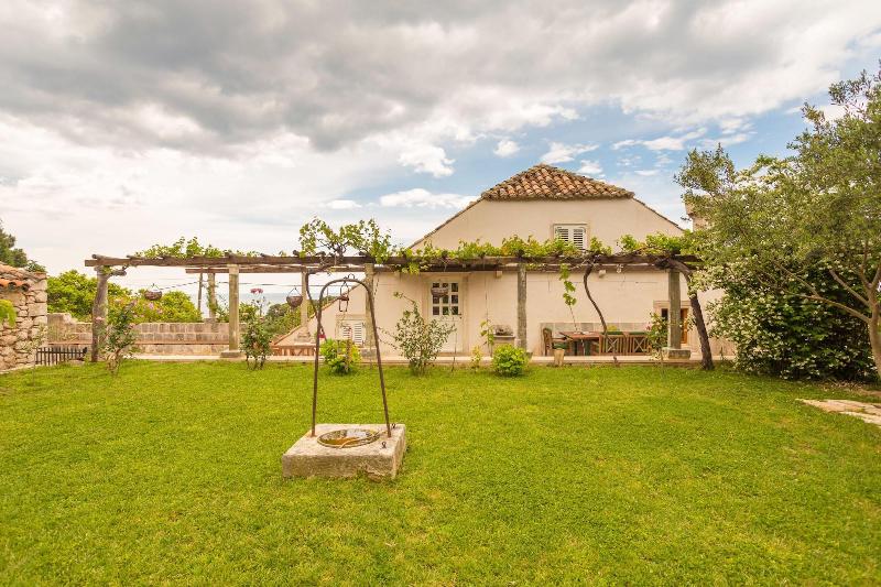 Villa Anica image