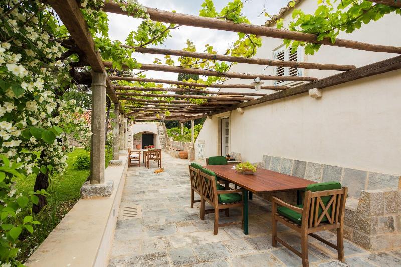 Villa Anica image