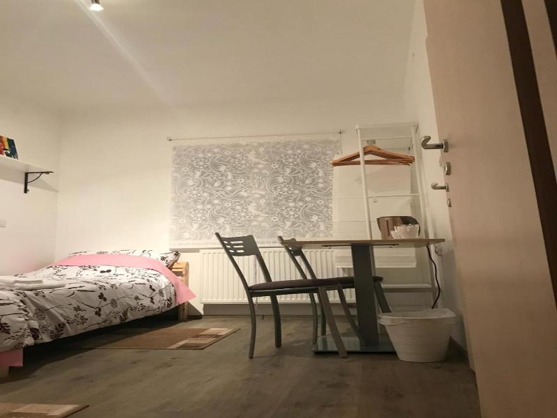 Rooms Miki image