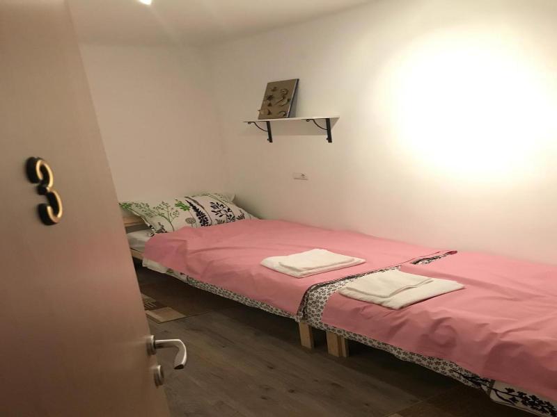 Rooms Miki image