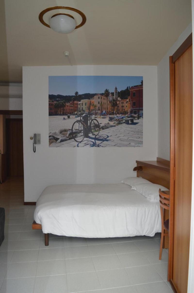 Hotel Gilda image