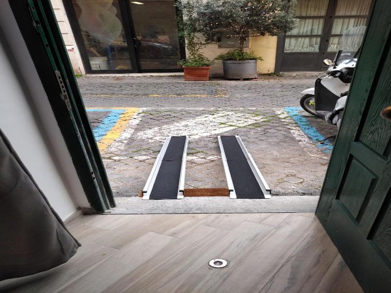 Flatinrome Trastevere Deluxe Rooms image