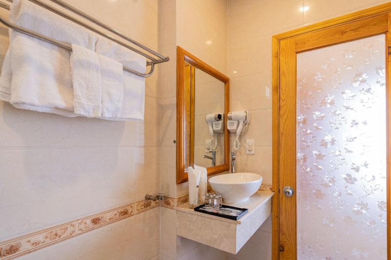 Anh Dao Hotel image