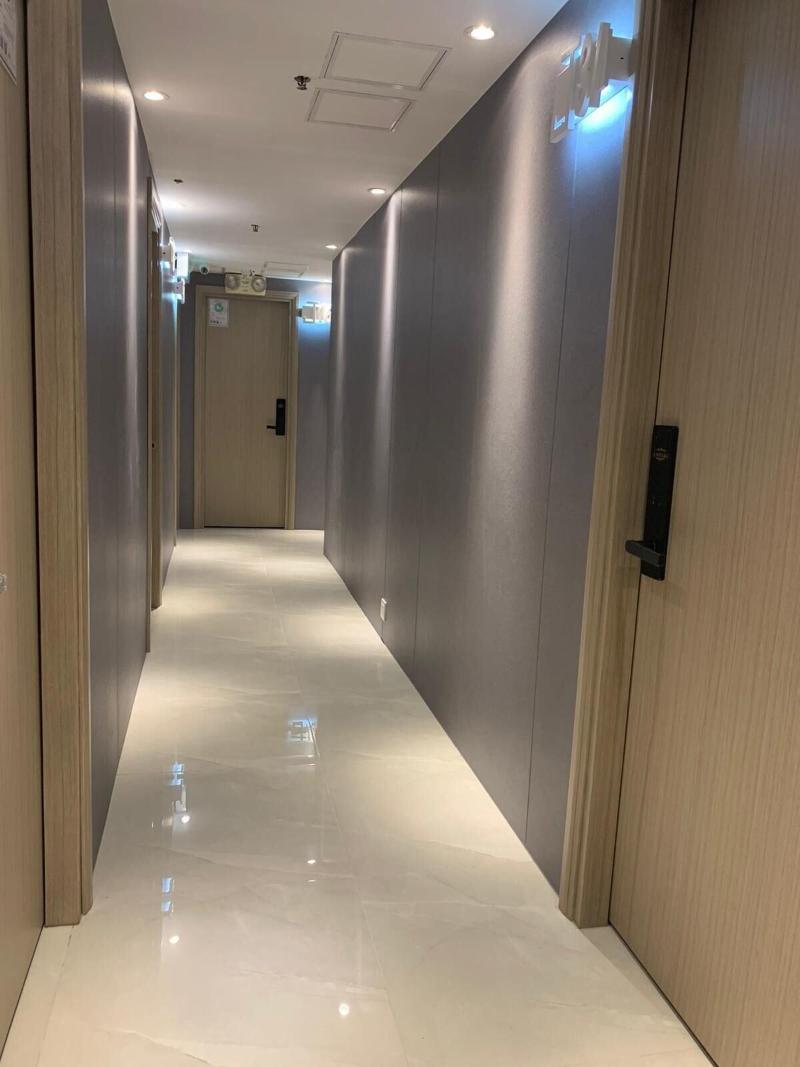 J Hotel image