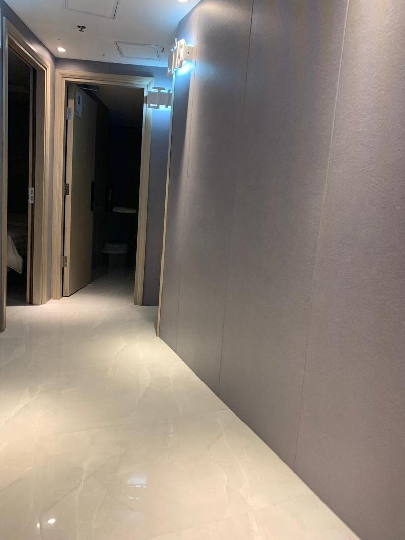 J Hotel image