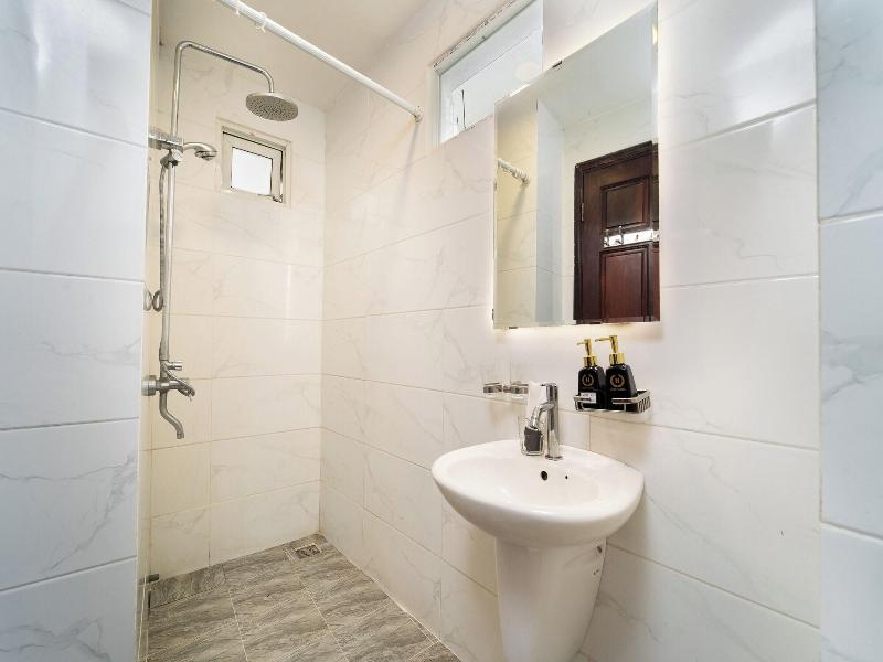 Happyhomes 28 Sai Gon Central Hotel image