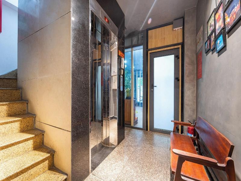 Happyhomes 28 Sai Gon Central Hotel image
