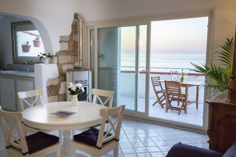 Azzurro B&B image