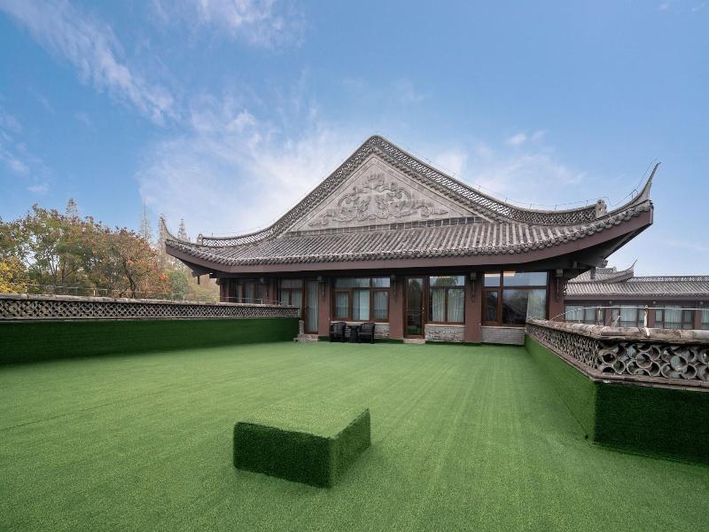 Seclusive Life Hot Spring Resort image