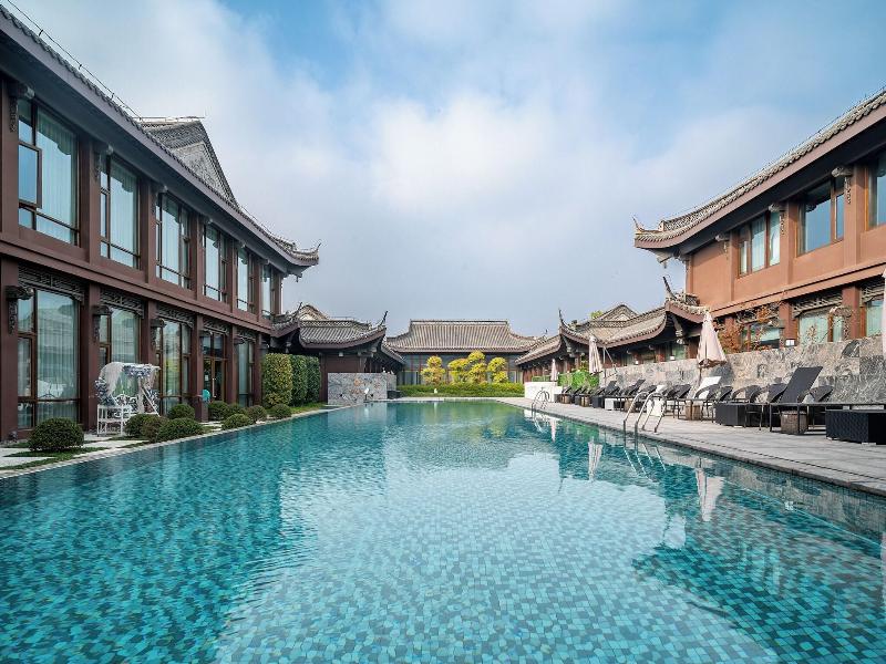 Seclusive Life Hot Spring Resort image