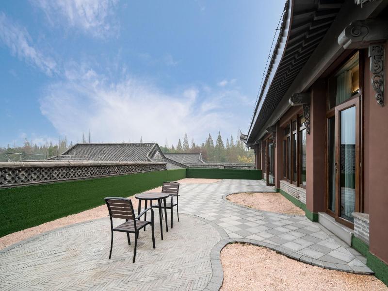 Seclusive Life Hot Spring Resort image