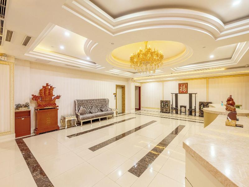 Huaqi Kaiserdom Hotel image