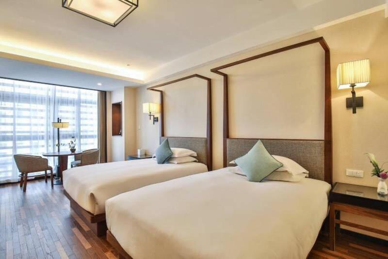 Ssaw Boutique Hotel Hangzhou River Side image
