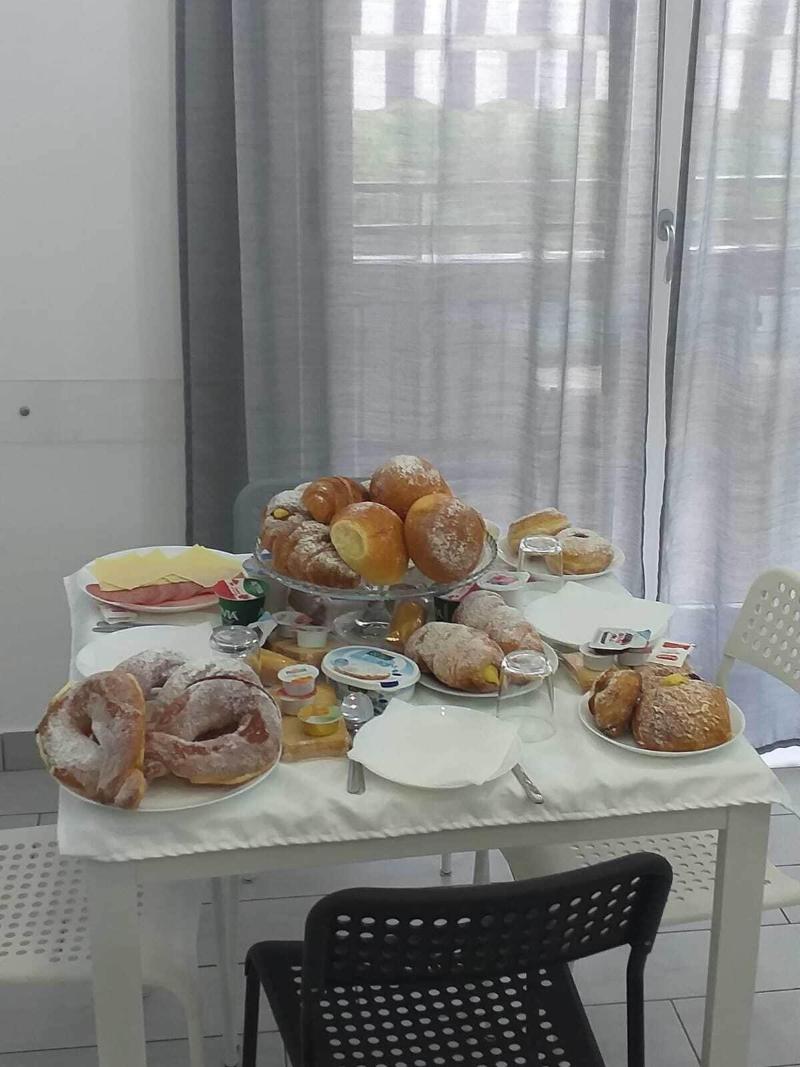 Maison De Luxe image