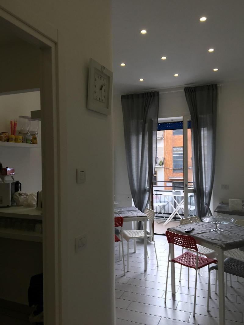 Maison De Luxe image