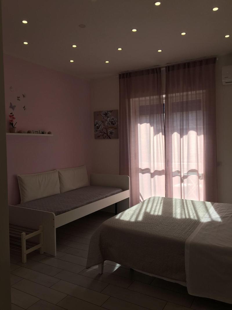 Maison De Luxe image