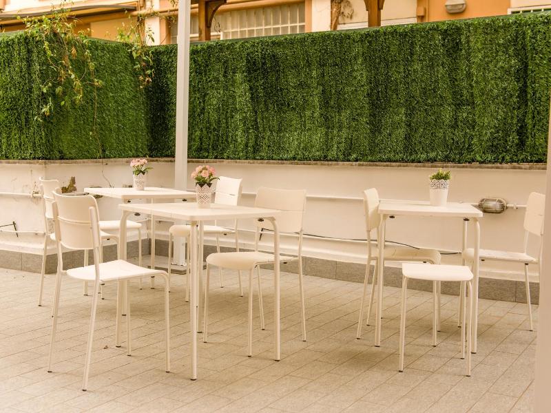 B&B CultRoma Roof Garden image