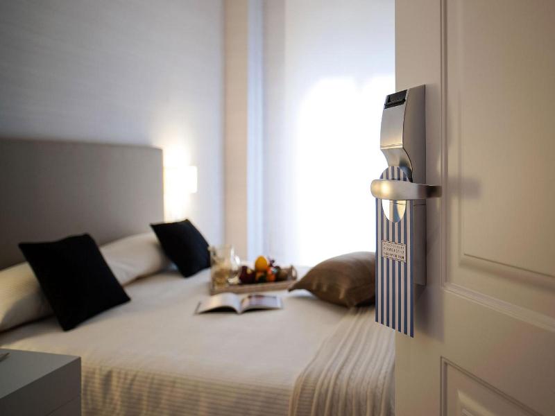 B&B Blanc image