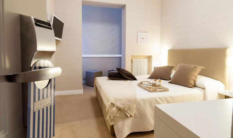 B&B Blanc image
