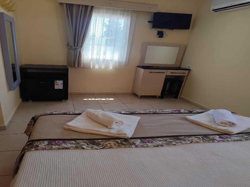 Canna Garden Hotel image