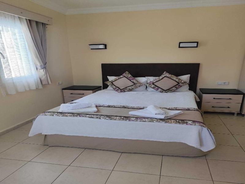 Canna Garden Hotel image