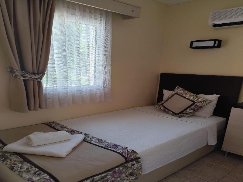 Canna Garden Hotel image