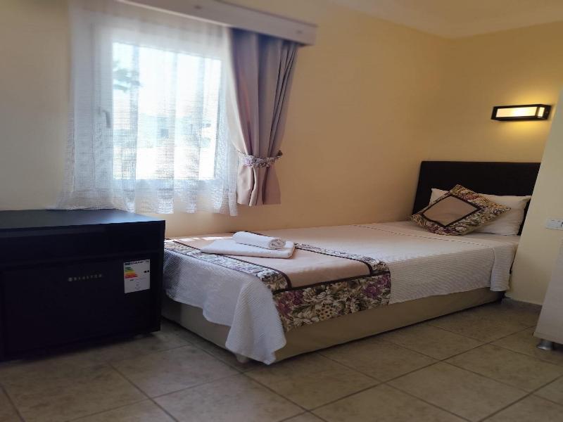 Canna Garden Hotel image