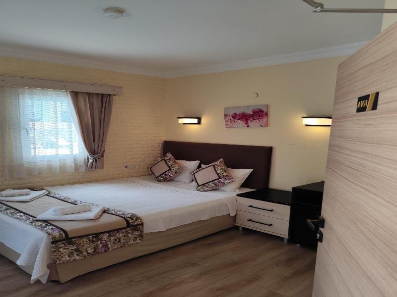 Canna Garden Hotel image