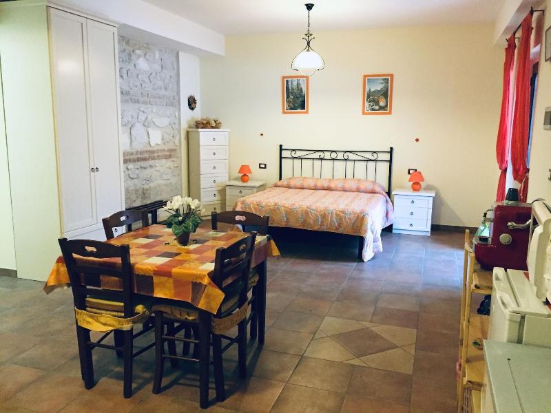 Il Poggio Dei Pettirossi image