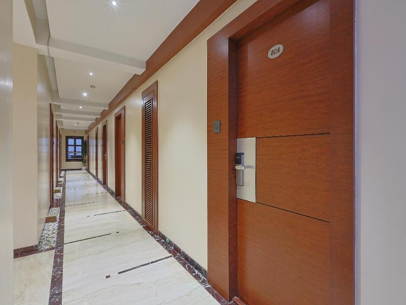 Hotel President image