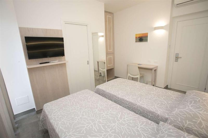 B&B Holiday Tropea image