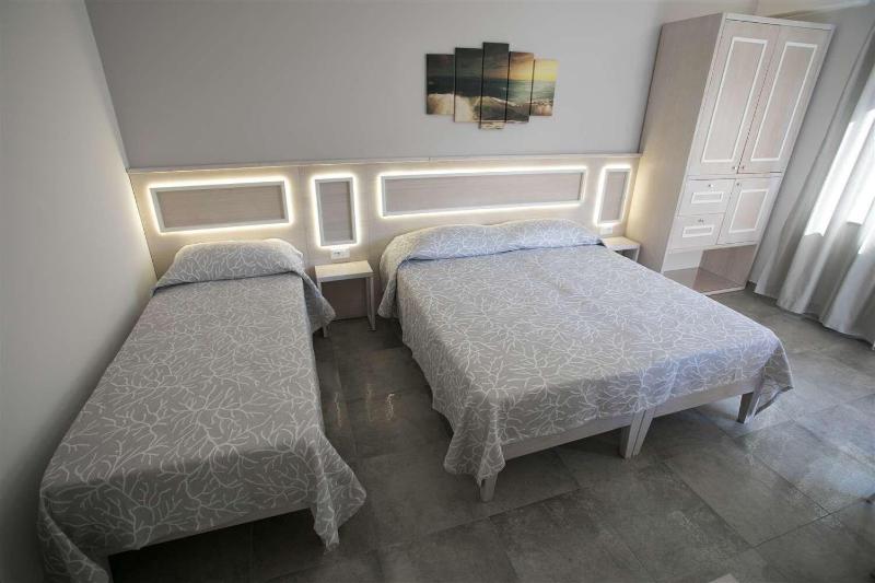 B&B Holiday Tropea image