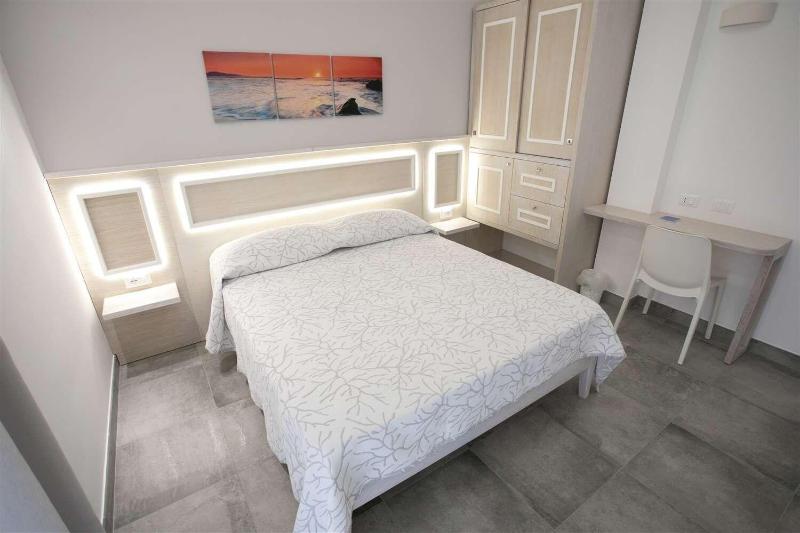B&B Holiday Tropea image