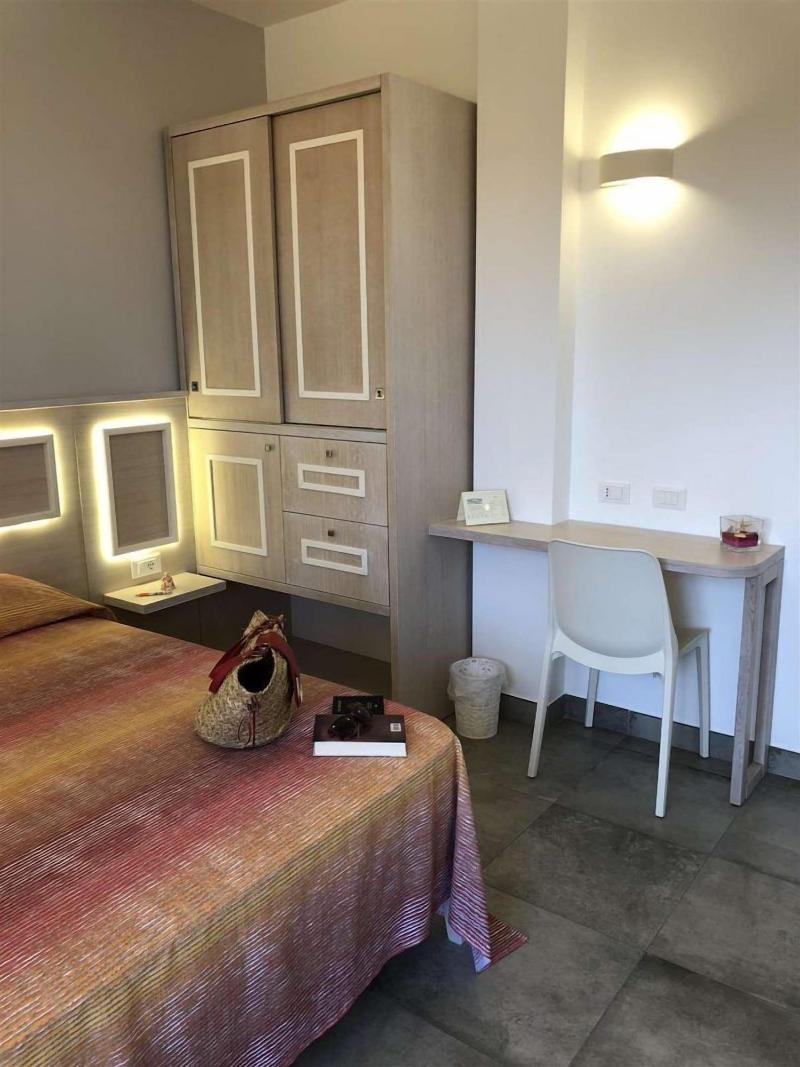 B&B Holiday Tropea image