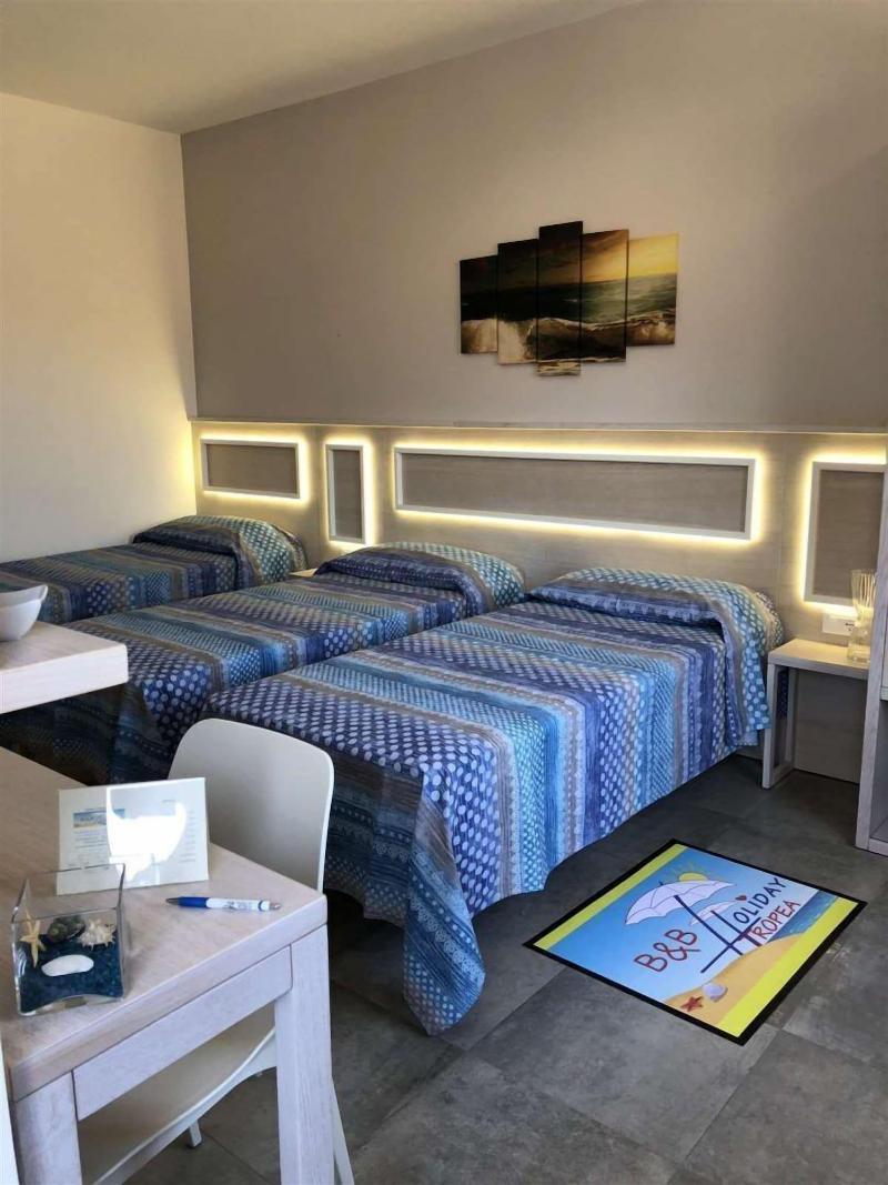 B&B Holiday Tropea image