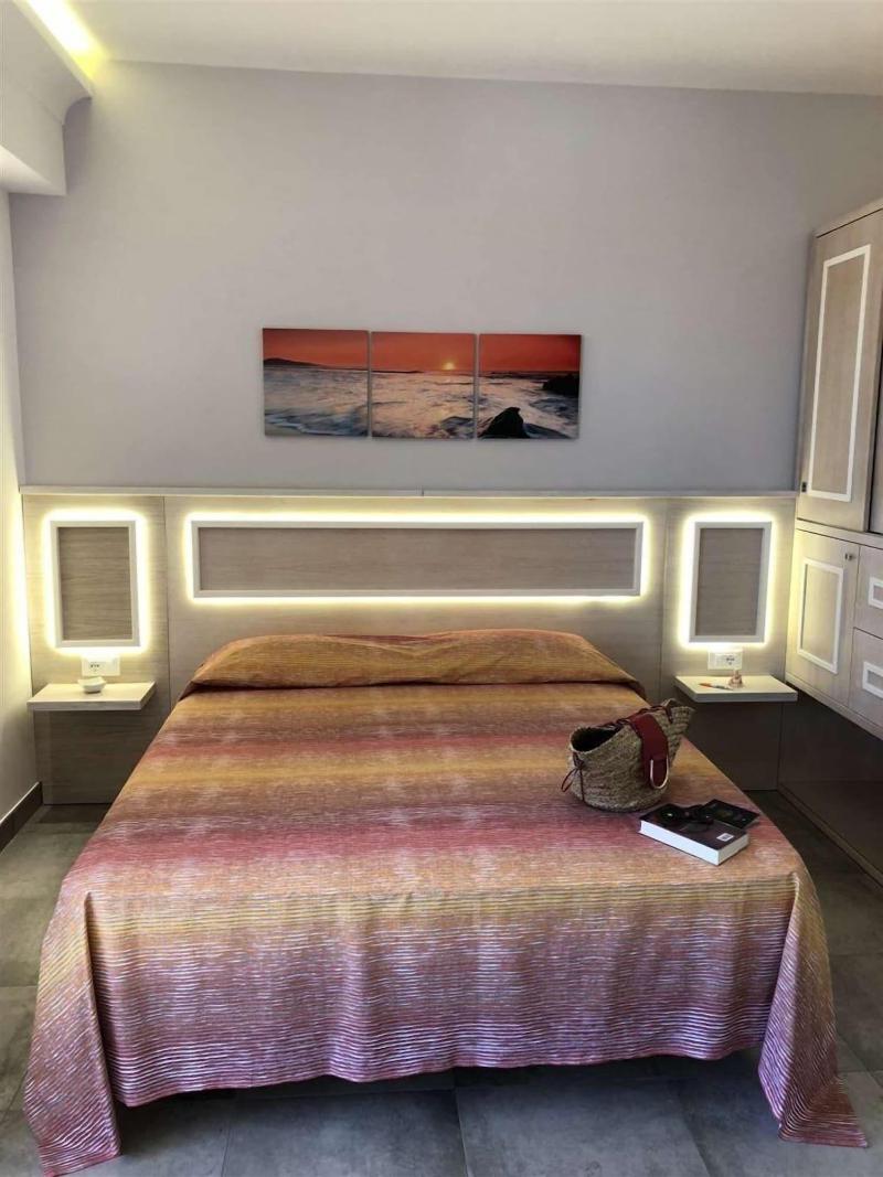 B&B Holiday Tropea image