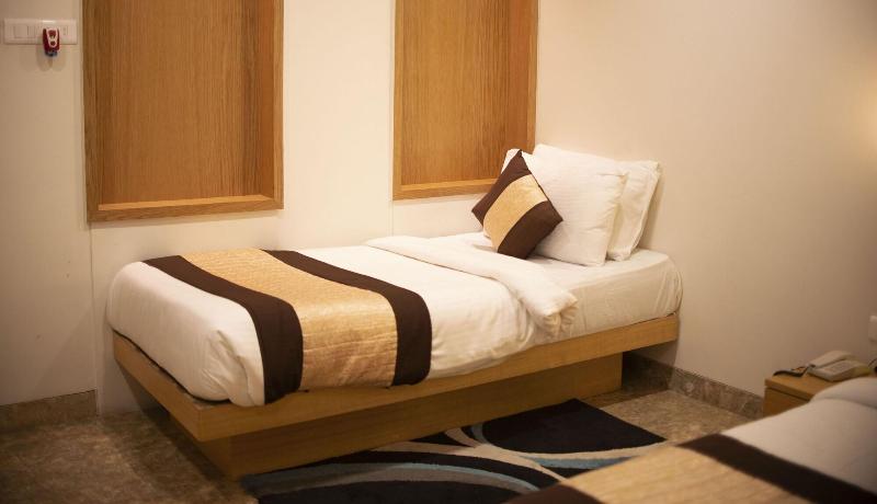Hotel Aditya Residency 4