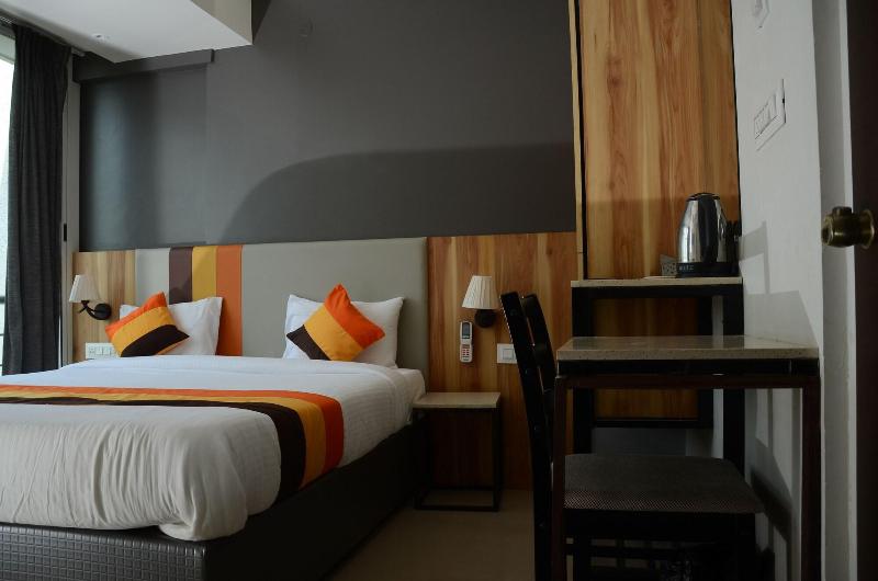 Elita Rooms image
