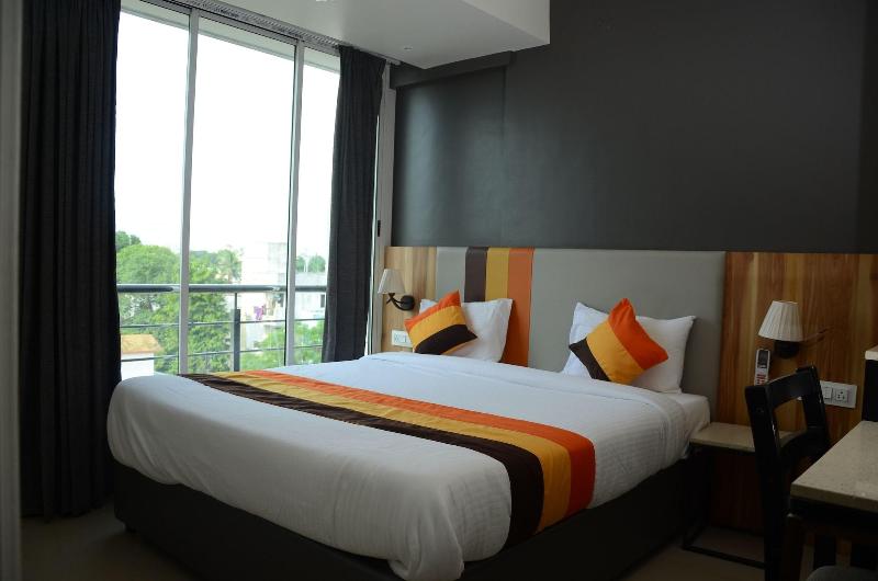 Elita Rooms image