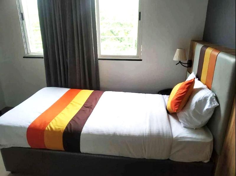 Elita Rooms image