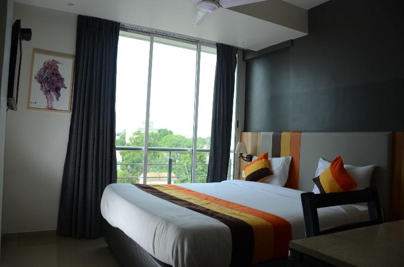 Elita Rooms image