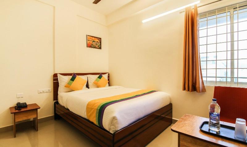 Treebo Trip Riyas Grand image