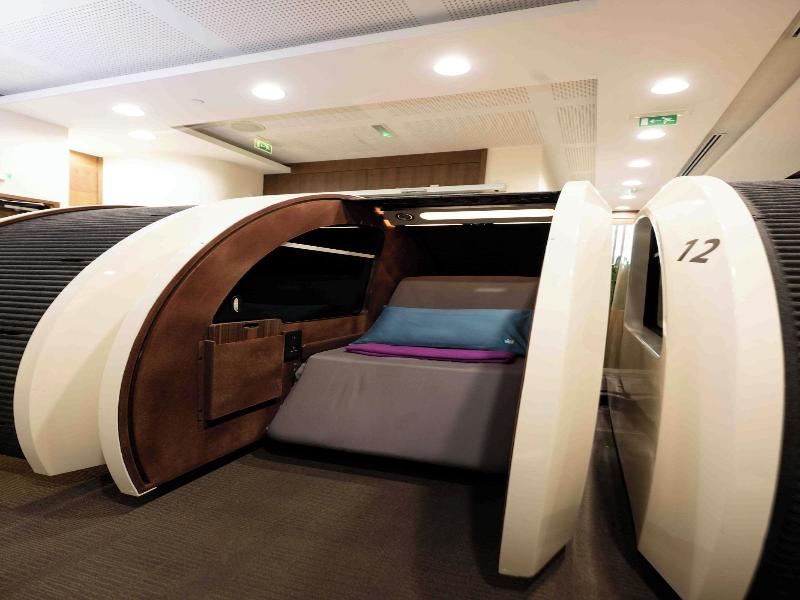 sleep 'n fly Sleep Lounge – Dubai Airport, A-G image